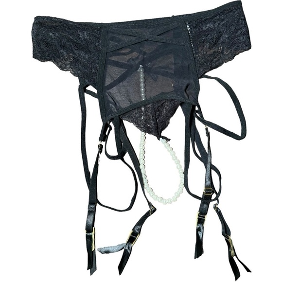 NWOT oh la la Cheri black lace garter  belt with pearl details S/M - Picture 1 of 7